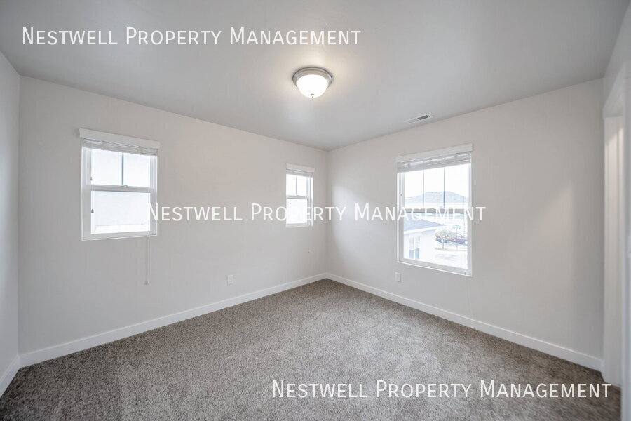Townhouse for rent at 5247 W S Jordan Parkway, South Jordan, UT 84009