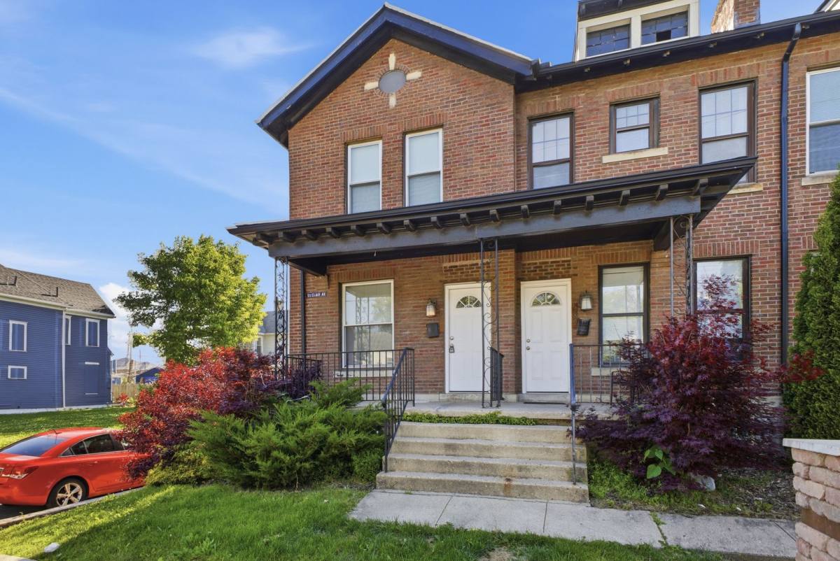 Apartment for rent at 387-393 Saint Clair Ave, Columbus, OH 43203