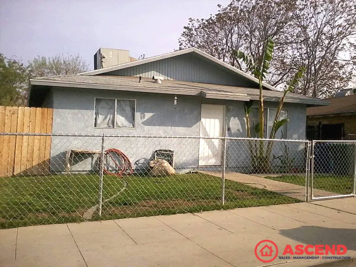 Apartment for rent at 116 Woodrow Ave, Bakersfield, CA 93308