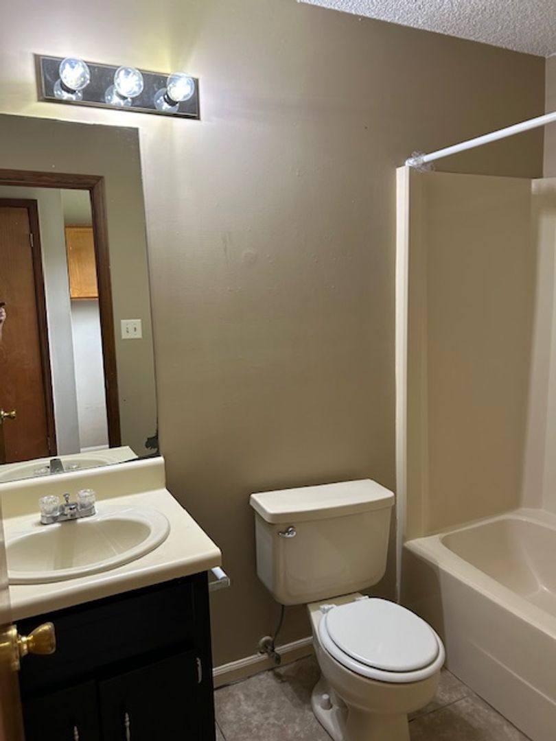 Apartment for rent at 3553 Studstill Rd, Valdosta, GA 31605