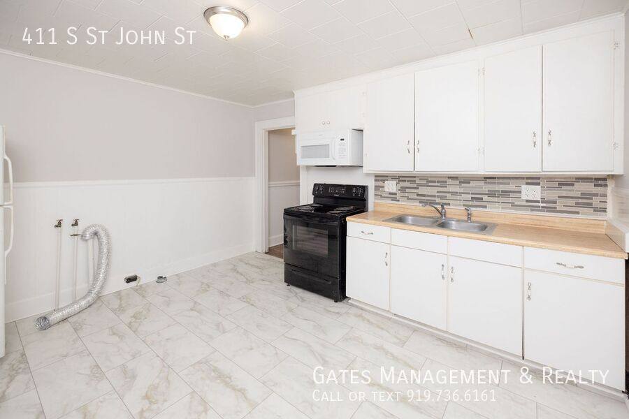 Apartment for rent at 411 S St John, Burlington, NC 27217