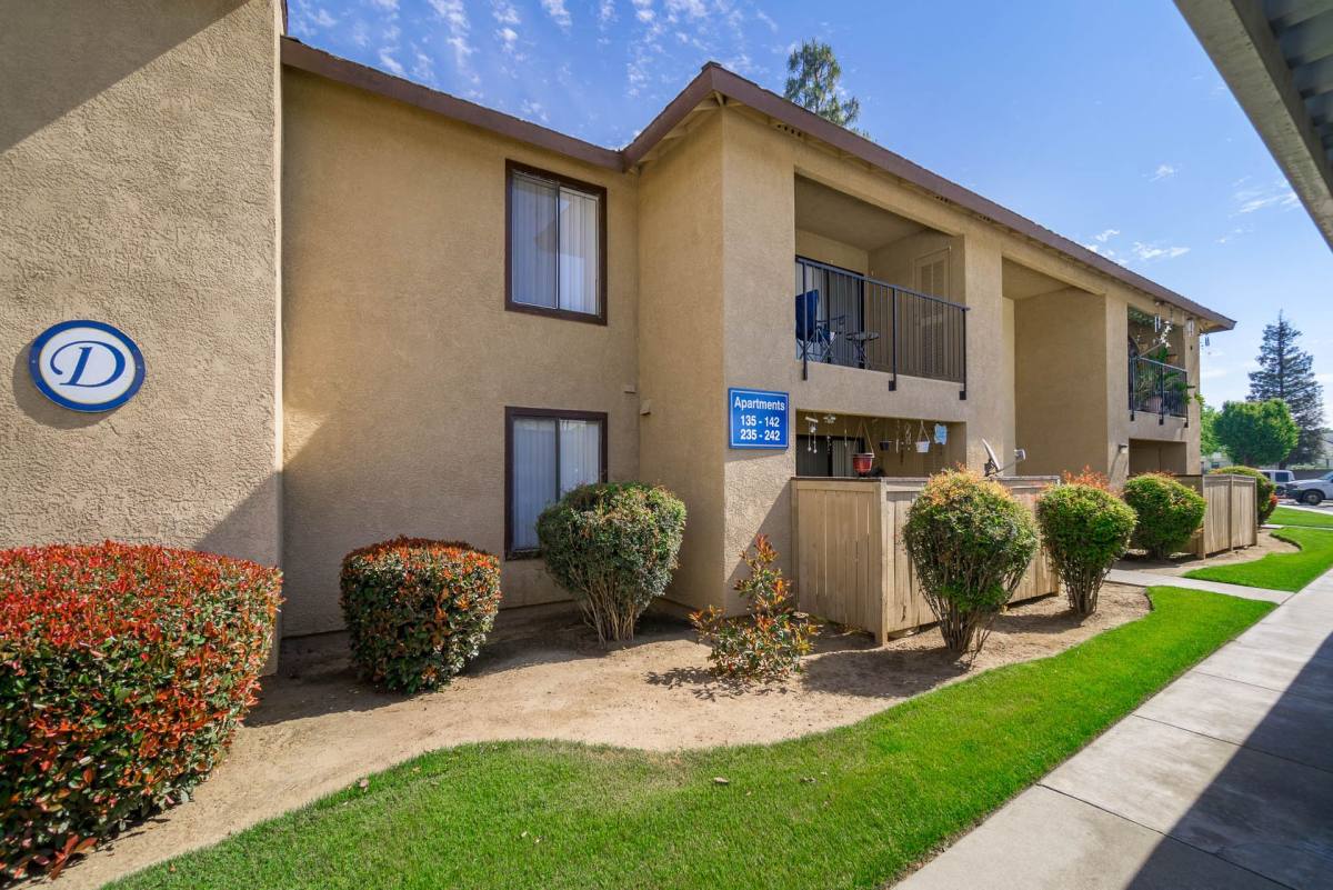 Apartment for rent at 2255 S Maple Ave, Fresno, CA 93725