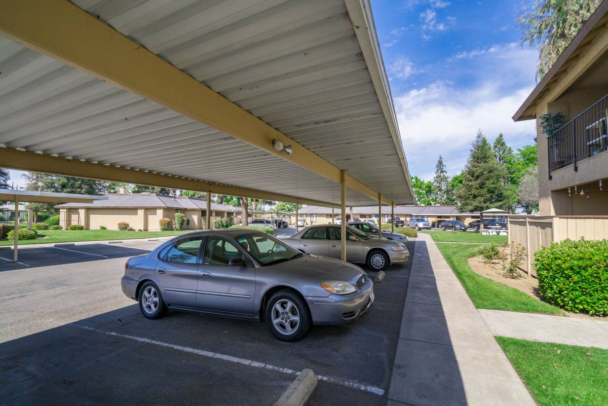 Apartment for rent at 2255 S Maple Ave, Fresno, CA 93725