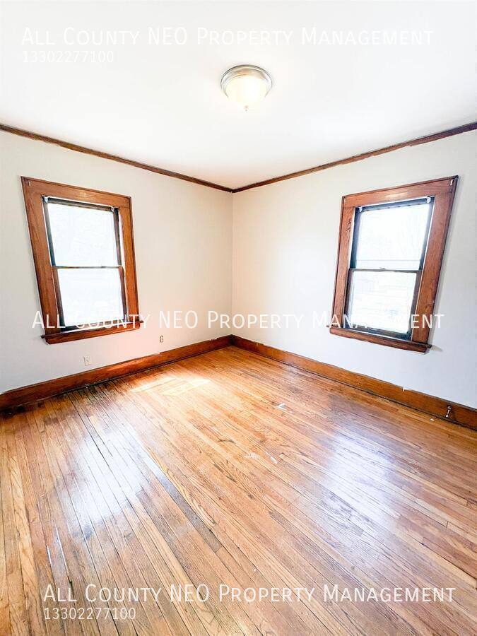 Apartment for rent at 680 Sherman St #3, Akron, OH 44311