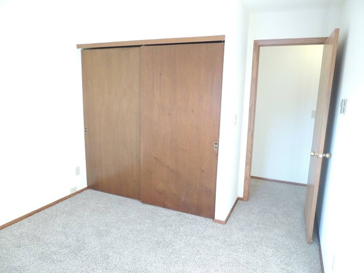 Apartment for rent at 716-730 Mansfield Court, Hartland, WI 53029