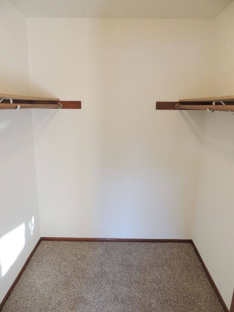 Apartment for rent at 716-730 Mansfield Court, Hartland, WI 53029