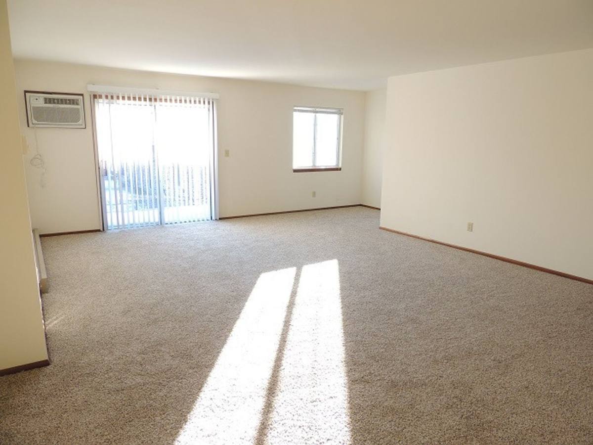 Apartment for rent at 716-730 Mansfield Court, Hartland, WI 53029