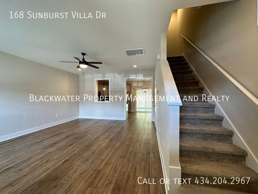 Townhouse for rent at 168 Sunburst Villa Dr, Evington, VA 24550