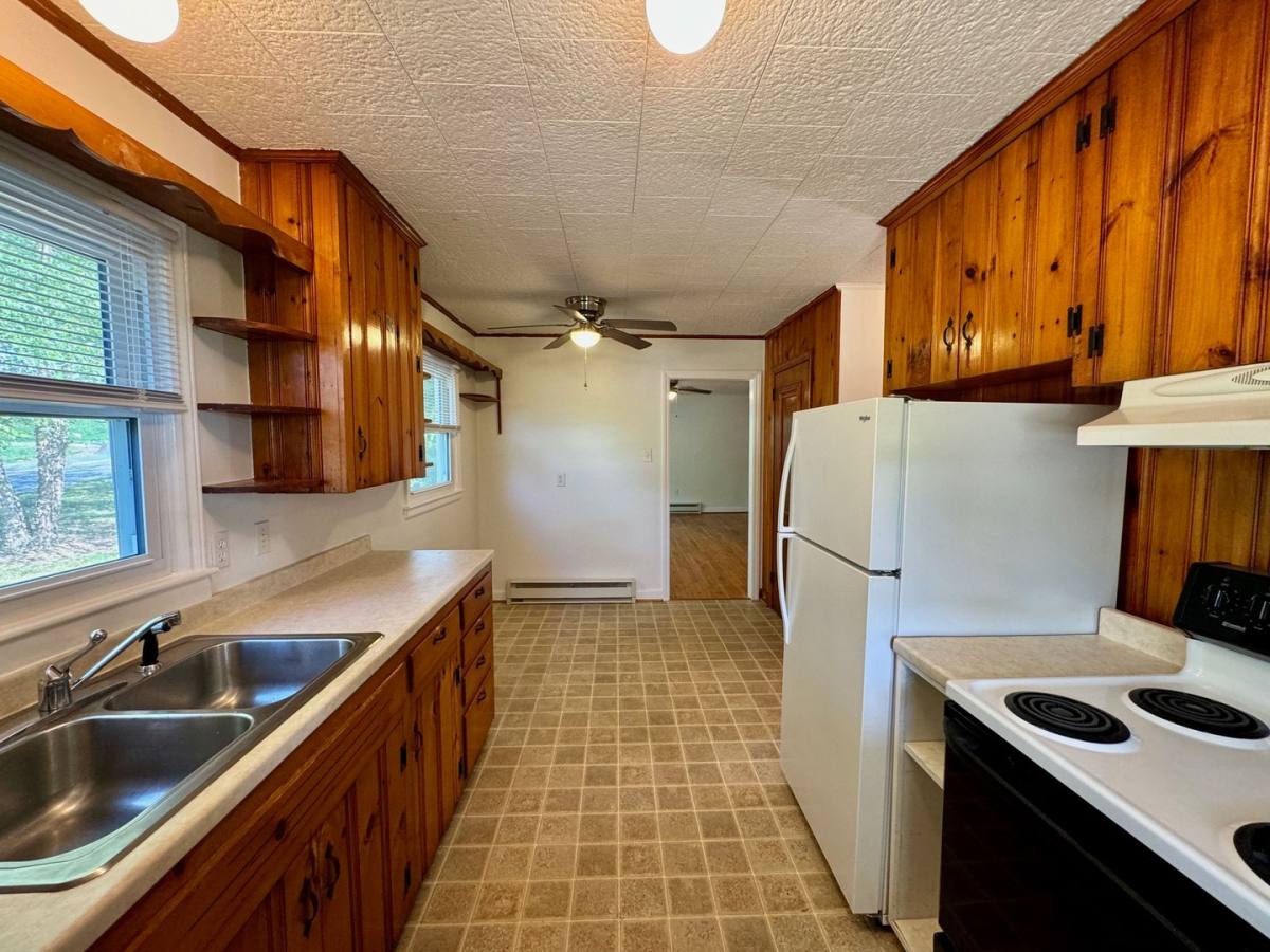 House for rent at 319 Hi Alta Ave, Asheville, NC 28806