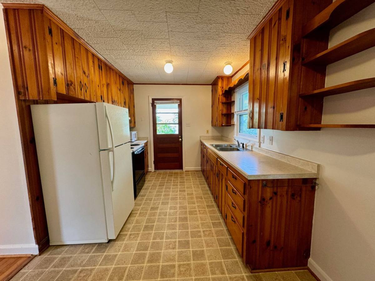 House for rent at 319 Hi Alta Ave, Asheville, NC 28806
