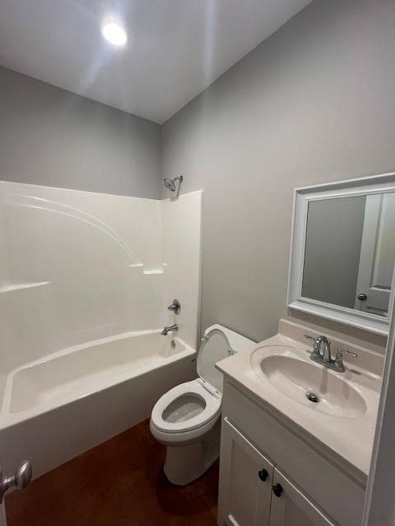Apartment for rent at 43 E First St, Pontotoc, MS 38863