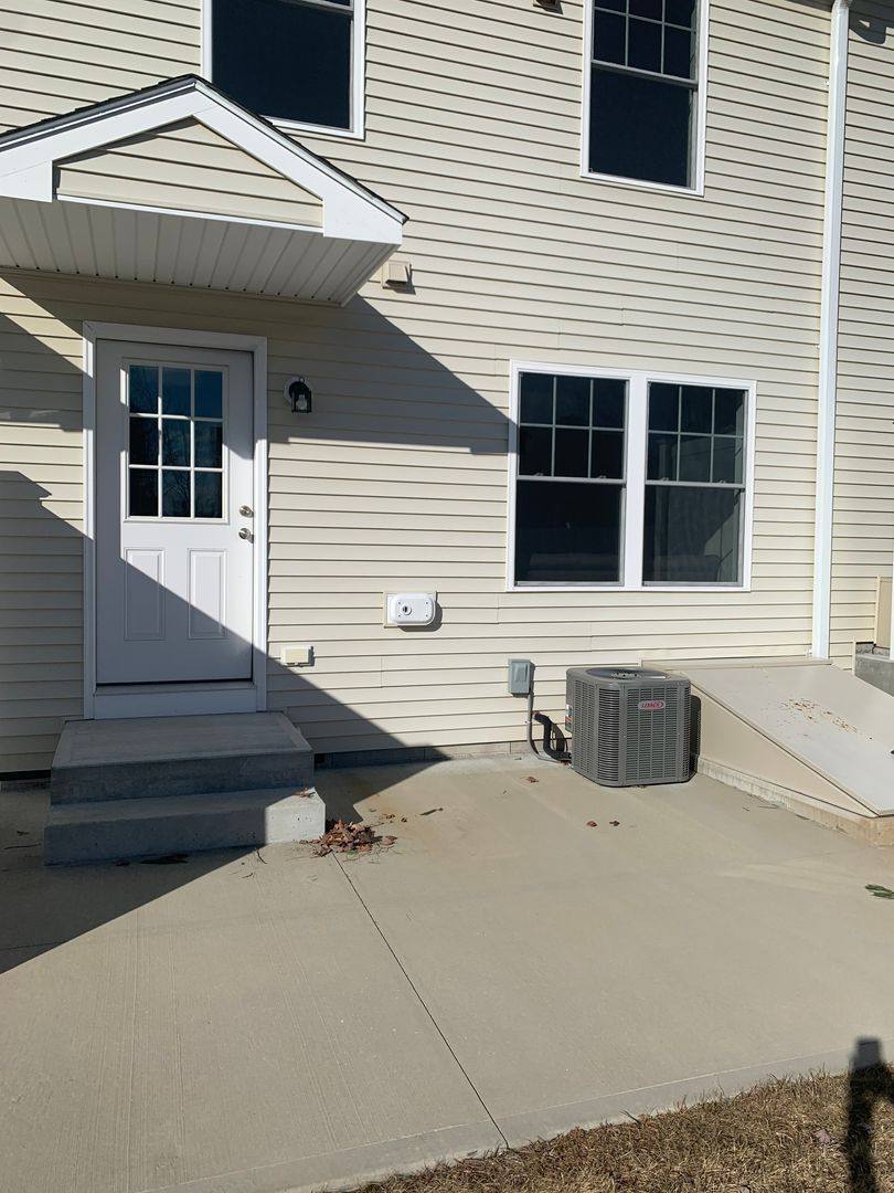 Apartment for rent at 12-22 Porcupine Way, Manchester, NH 03109