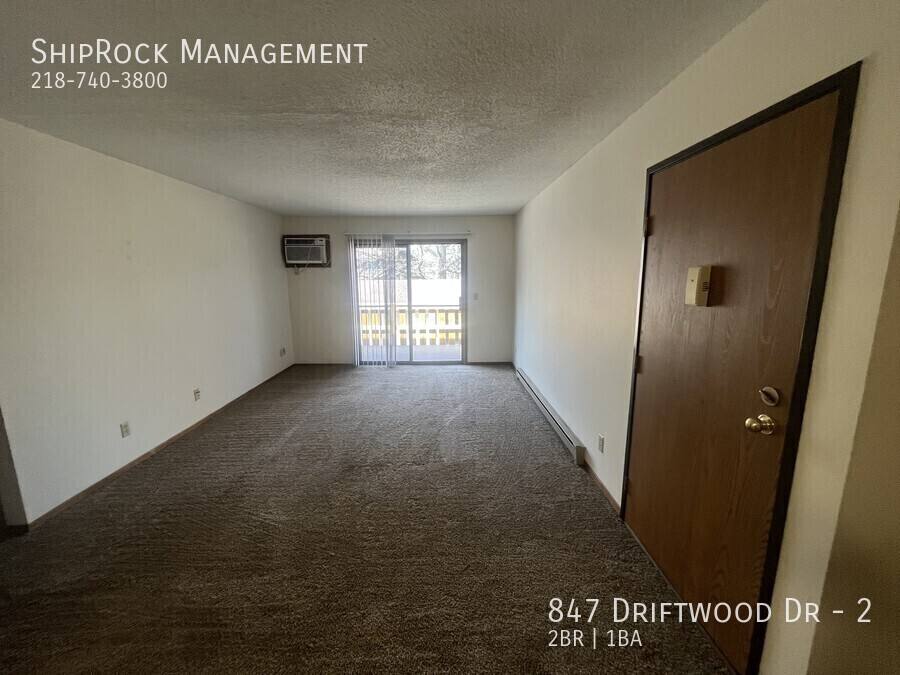 Apartment for rent at 847 Driftwood Dr #2, Saint Cloud, MN 56303