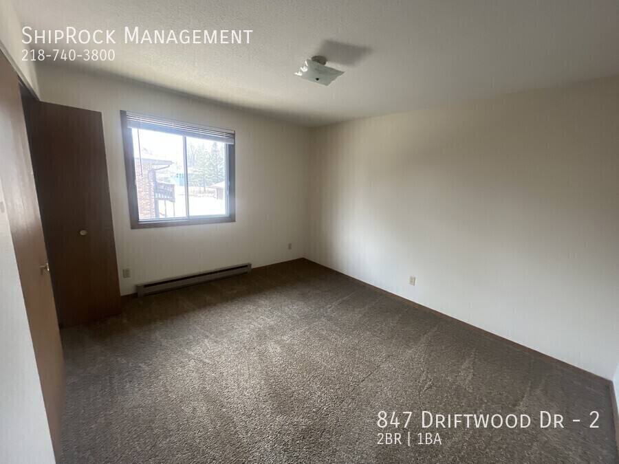 Apartment for rent at 847 Driftwood Dr #2, Saint Cloud, MN 56303