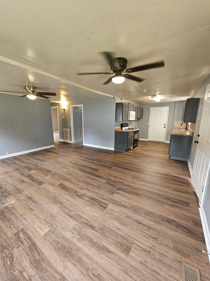 House for rent at 907 Denver, Benton, AR 72019
