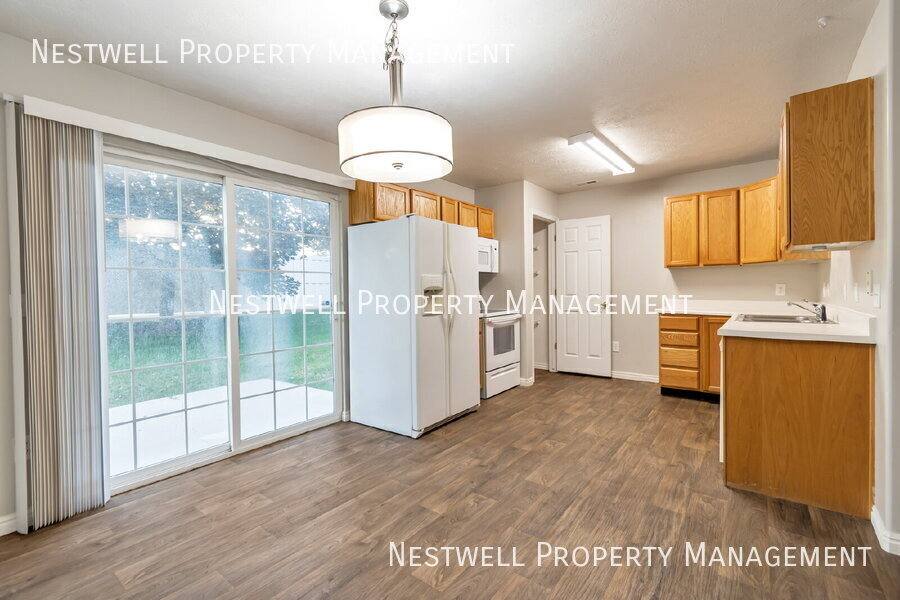 Townhouse for rent at 7122 S Longitude Lane #16B, West Jordan, UT 84084