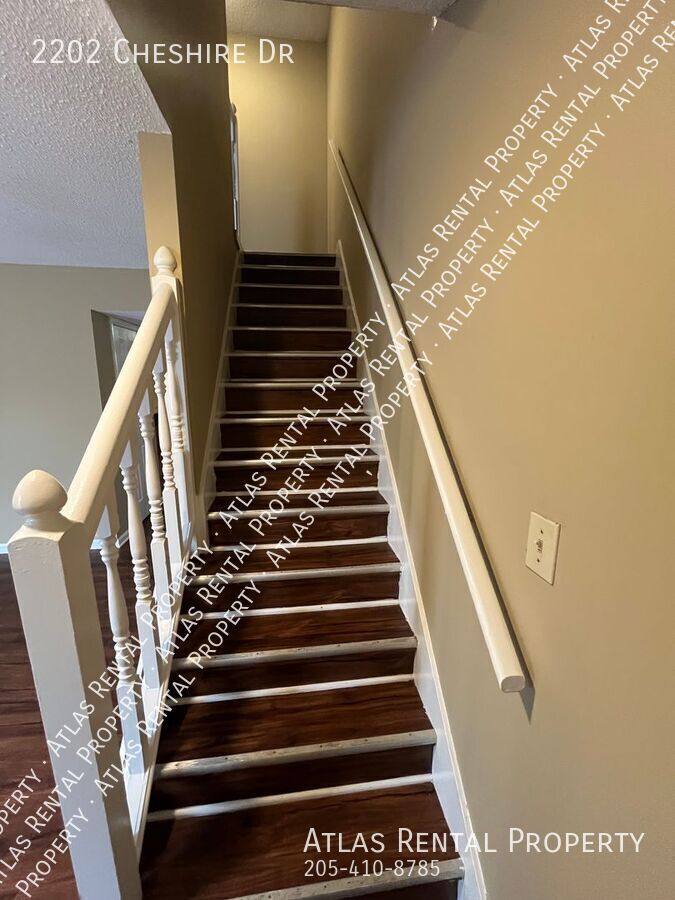 Townhouse for rent at 2202 Cheshire Dr, Birmingham, AL 35235