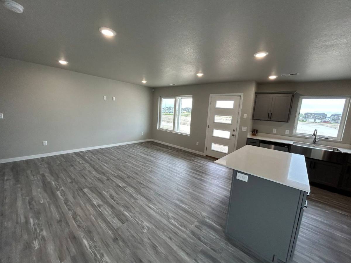 Townhouse for rent at 3828 Scorpio Dr SE, Mandan, ND 58554