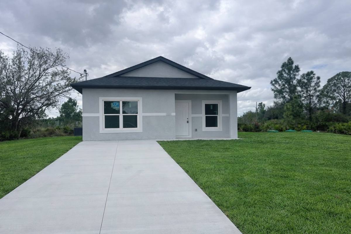 House for rent at 107 W 5th St, Lehigh Acres, FL 33972