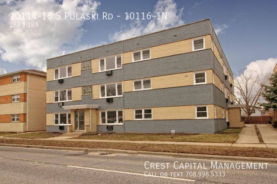 Condo for rent at 10114 S Pulaski Rd #3W, Oak Lawn, IL 60453