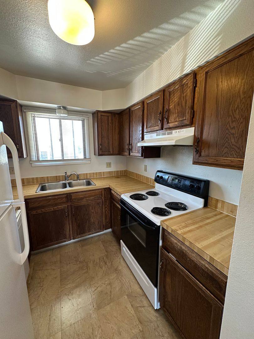 Apartment for rent at 1510 Taft Ave, Cheyenne, WY 82001