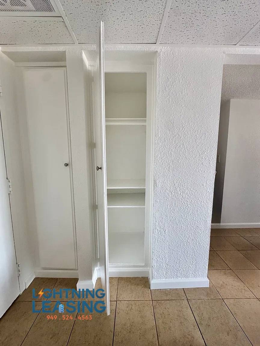 Apartment for rent at 333 N Berendo St #211, Los Angeles, CA 90004