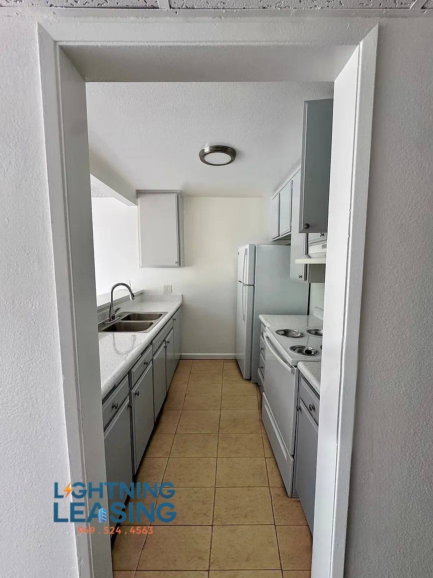 Apartment for rent at 333 N Berendo St #211, Los Angeles, CA 90004