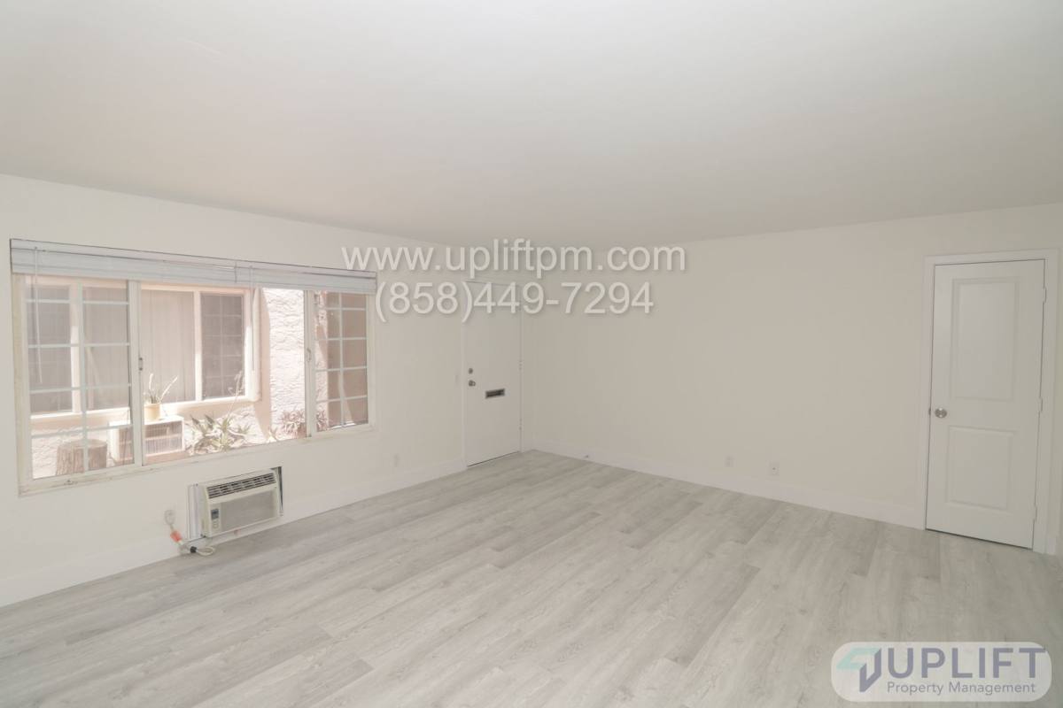 Apartment for rent at 813-817 B St, Ramona, CA 92065