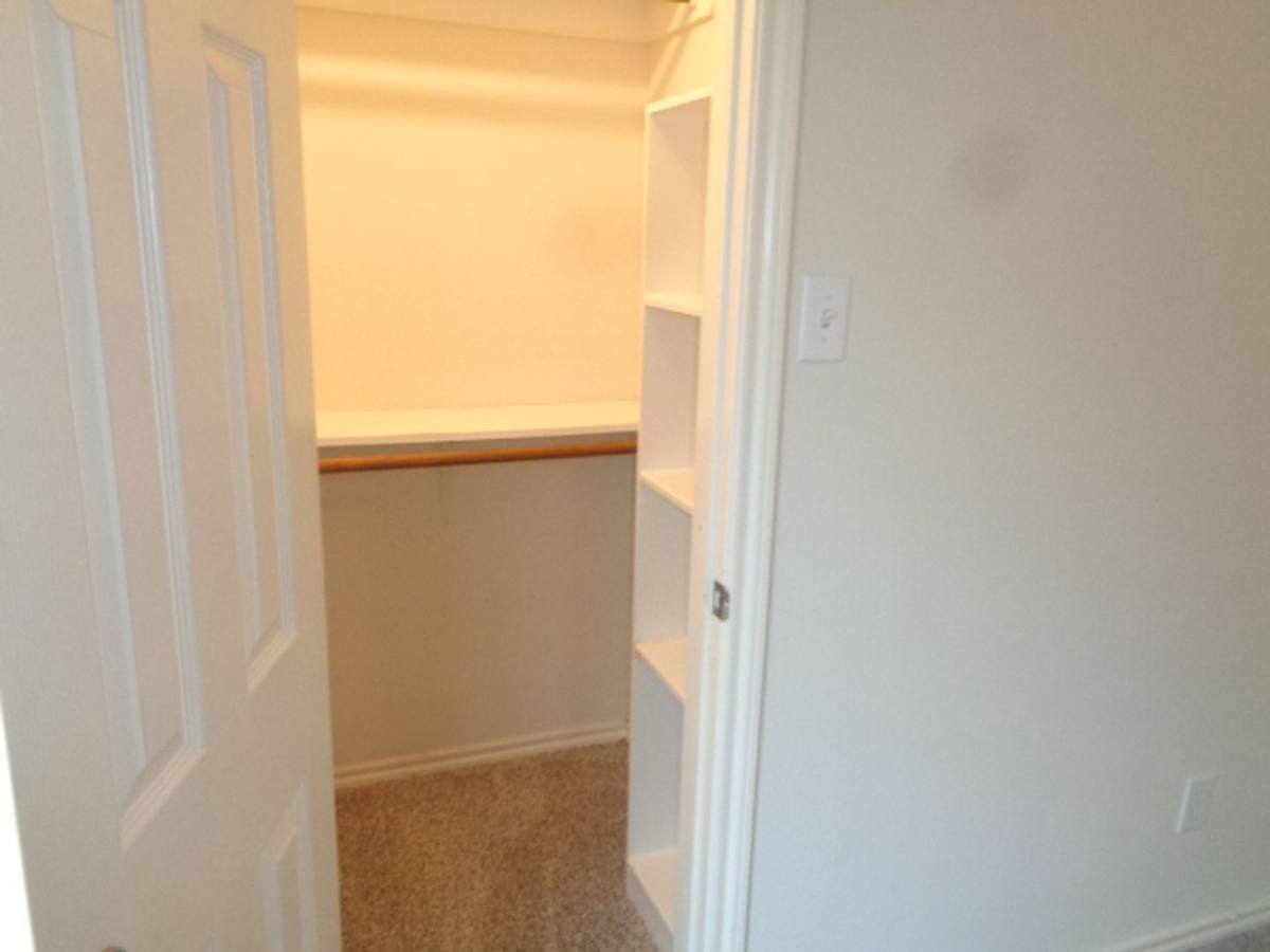 House for rent at 17111 Oakwood Chase, Spring, TX 77379