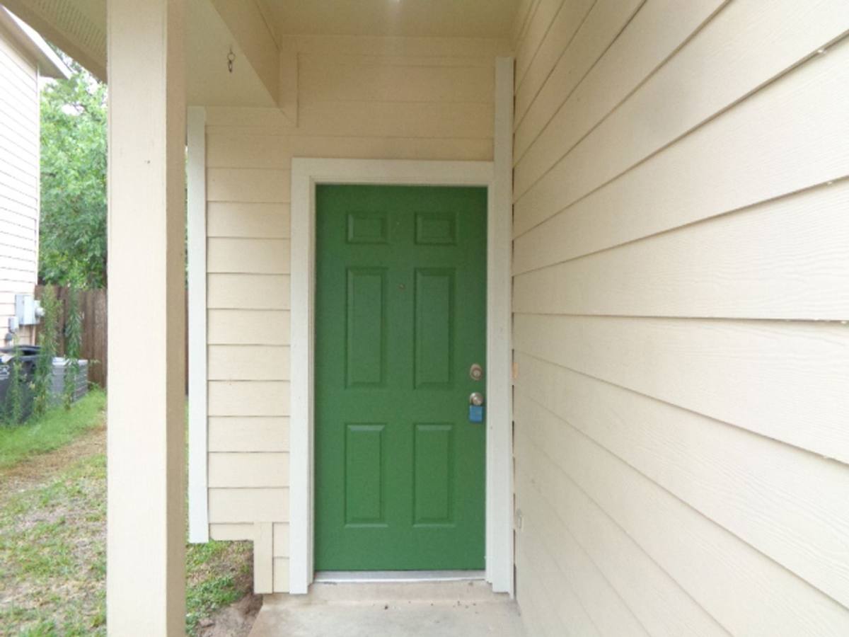 House for rent at 17111 Oakwood Chase, Spring, TX 77379