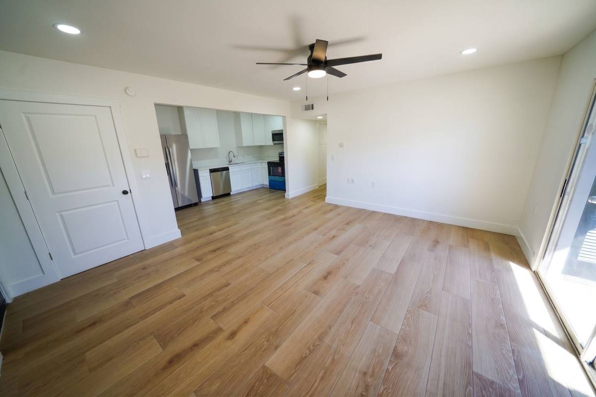 Apartment for rent at 501 38th Ave N, Myrtle Beach, SC 29577