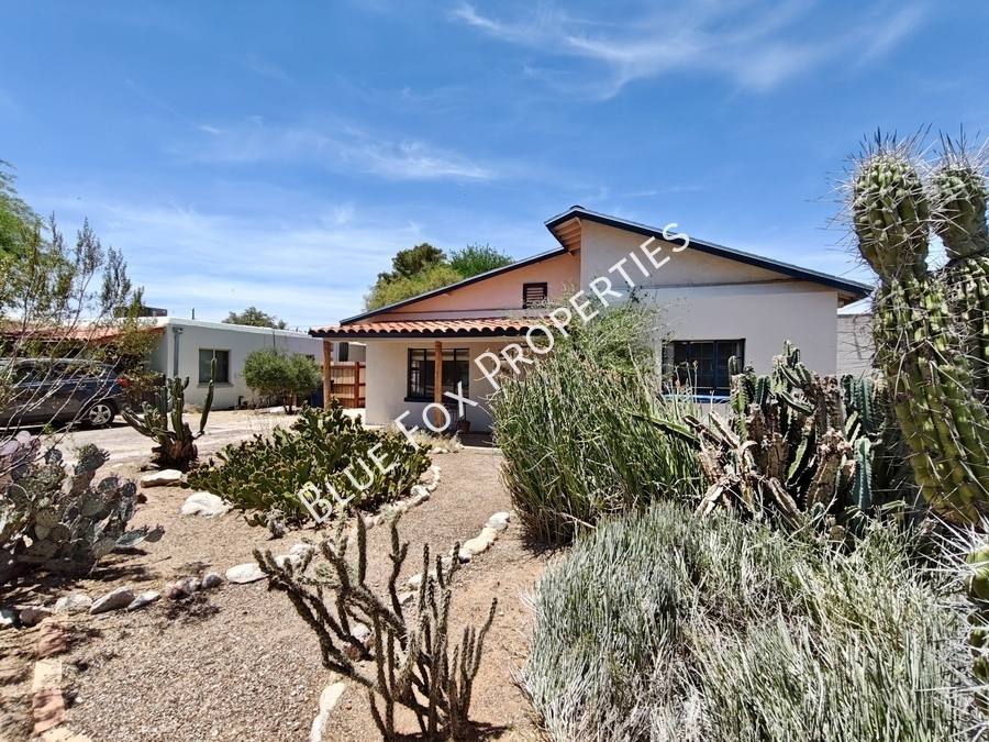 House for rent at 2233 N Isabel Blvd, Tucson, AZ 85712