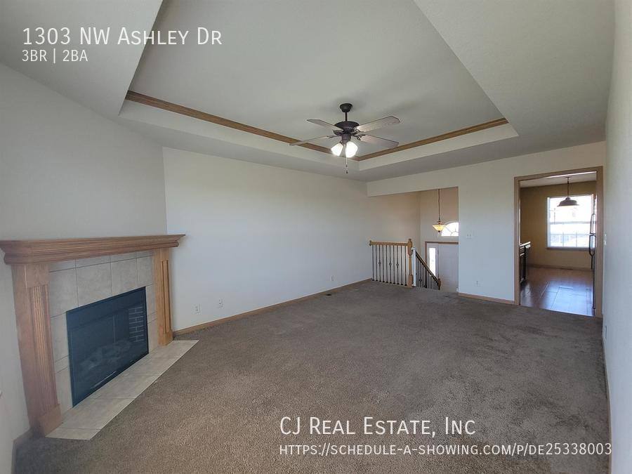 Townhouse for rent at 1303 NW Ashley Dr, Grain Valley, MO 64029