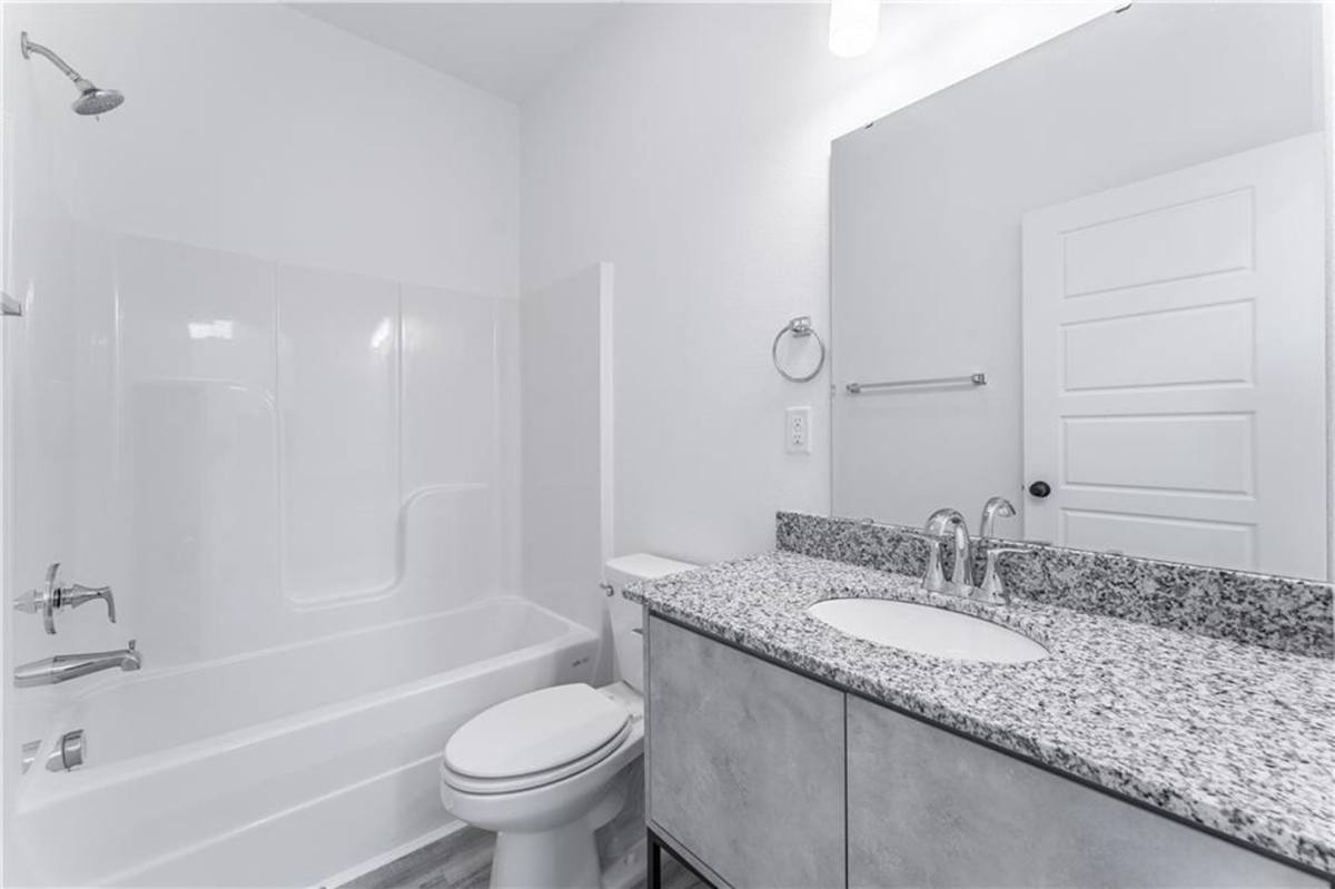 House for rent at 831 Ventnor Ave, Bentonville, AR 72712