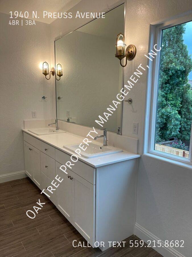 House for rent at 1940 N Preuss Ave, Clovis, CA 93619