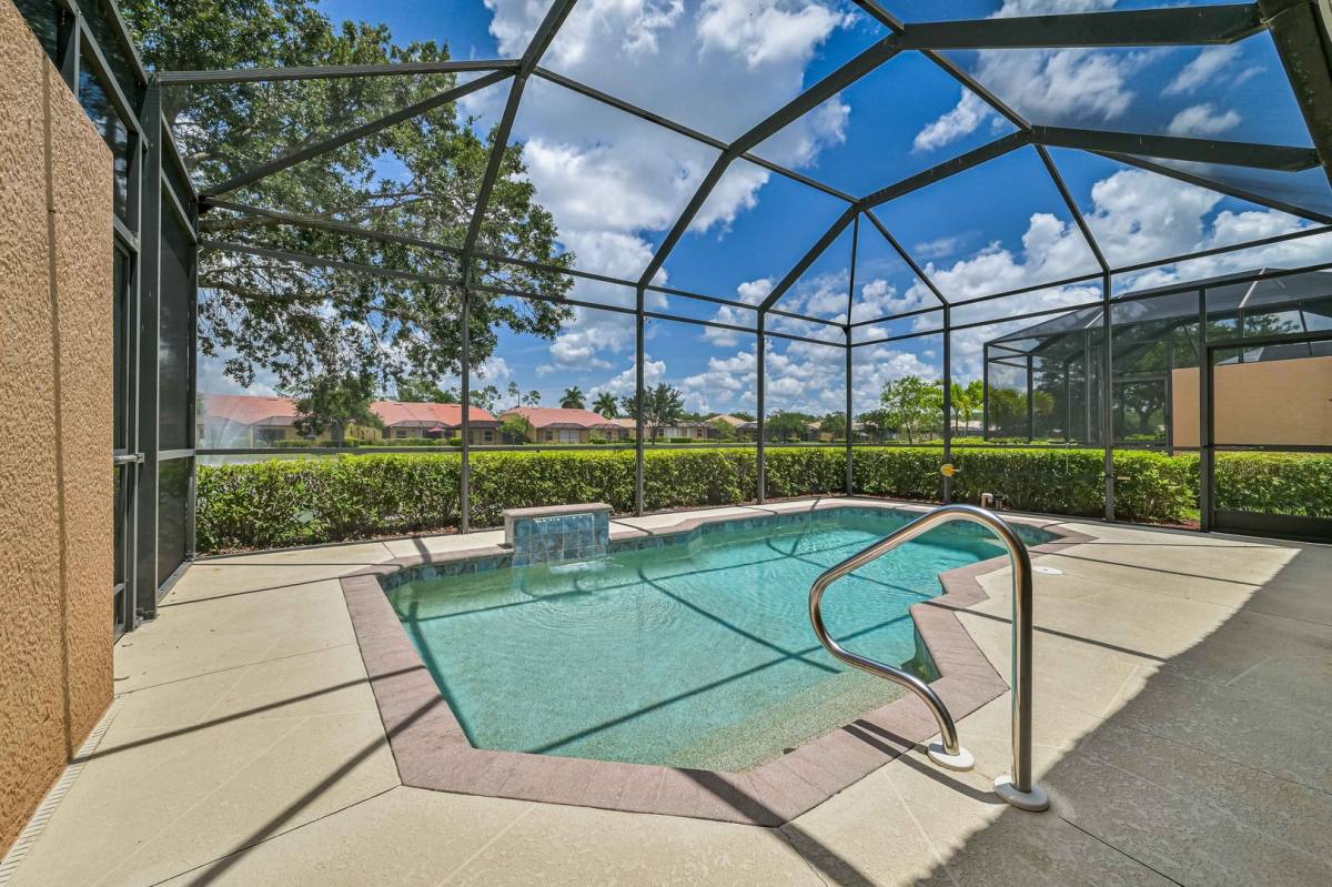 House for rent at 15238 Cortona Way, Naples, FL 34120