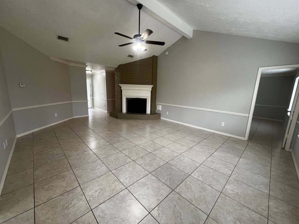House for rent at 18531 Lippizaner Dr, Cypress, TX 77433