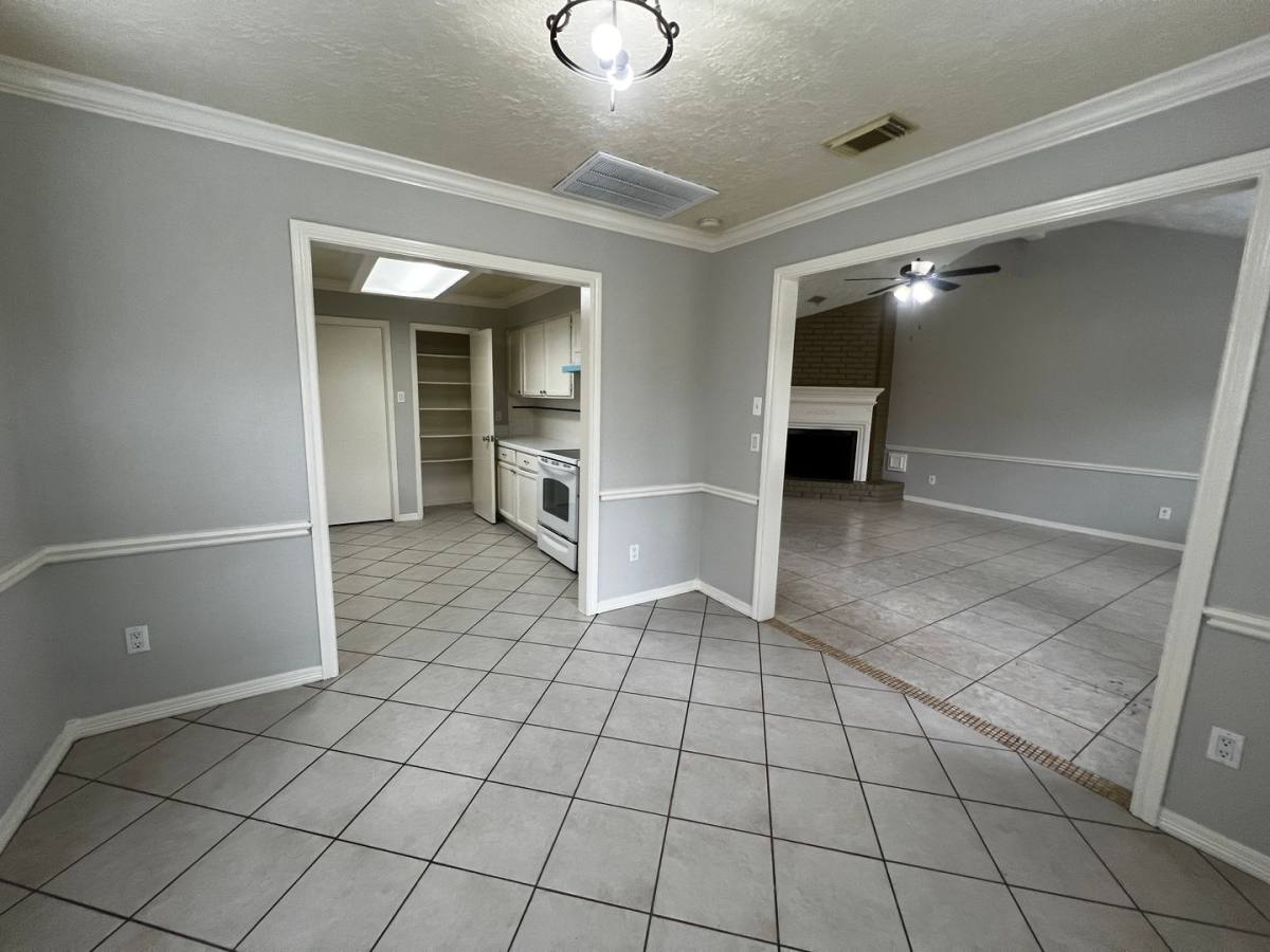 House for rent at 18531 Lippizaner Dr, Cypress, TX 77433