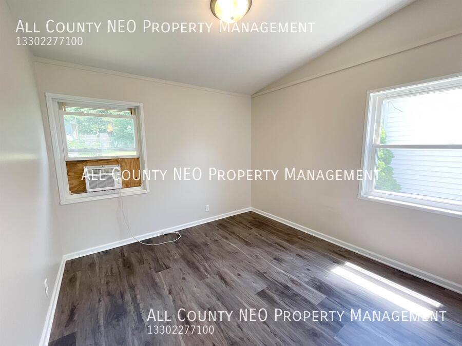House for rent at 2470 Center Ave, Alliance, OH 44601