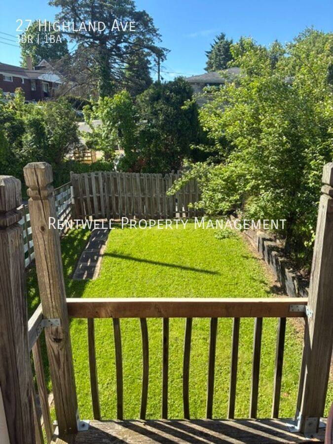House for rent at 27 Highland Ave, McKees Rocks, PA 15136