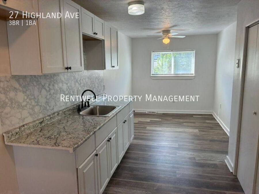 House for rent at 27 Highland Ave, McKees Rocks, PA 15136