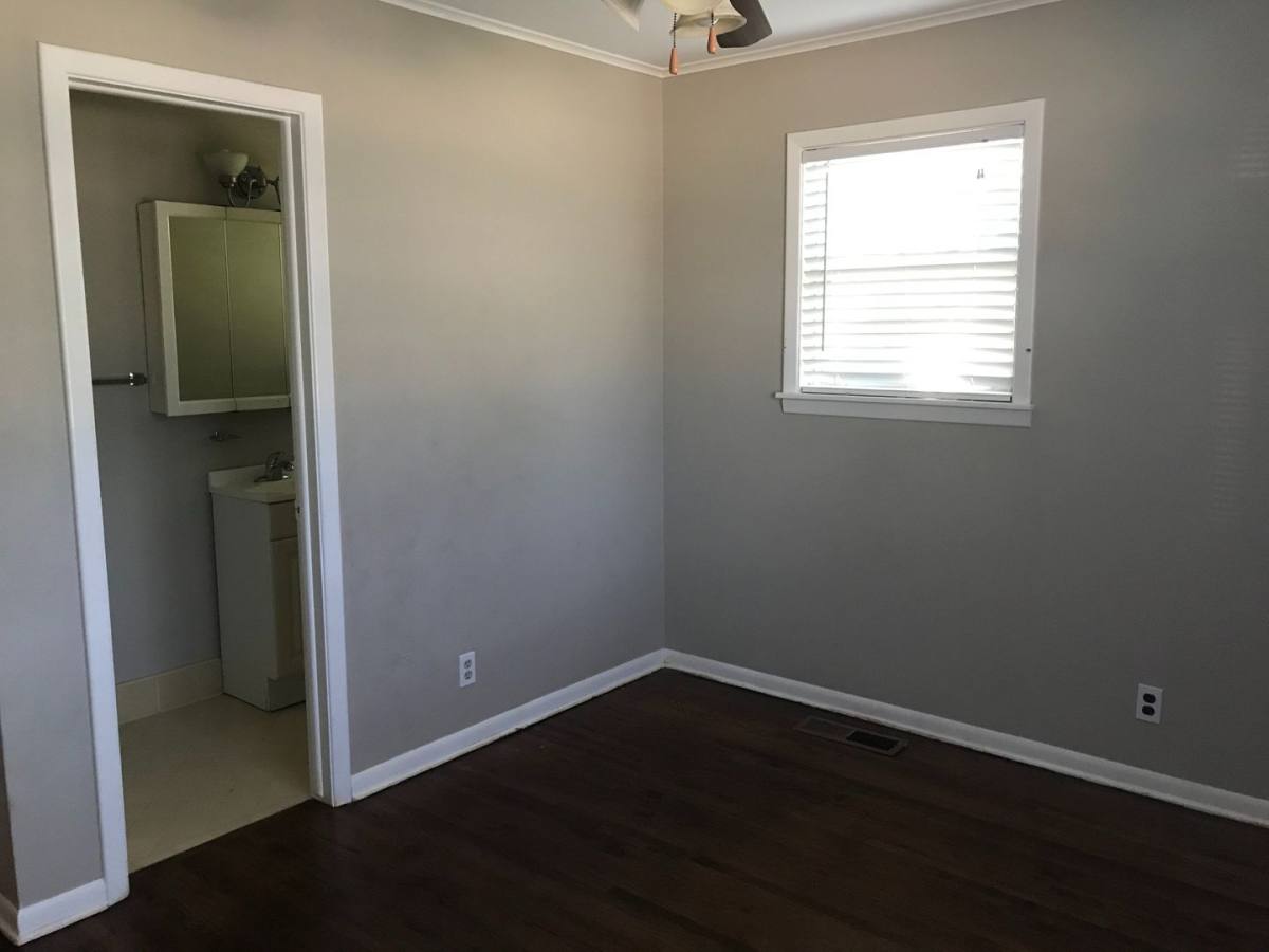 House for rent at 1115 E 48th Place, Tulsa, OK 74105