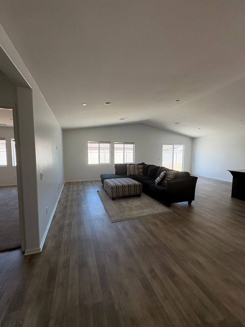 House for rent at 1460 Caprice Court, Hemet, CA 92543
