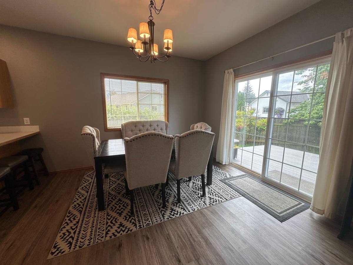 House for rent at 703 W Del Ray Rd, Lynden, WA 98264