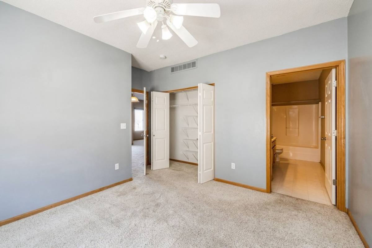 Condo for rent at 1320 SE Florence Dr, Waukee, IA 50263