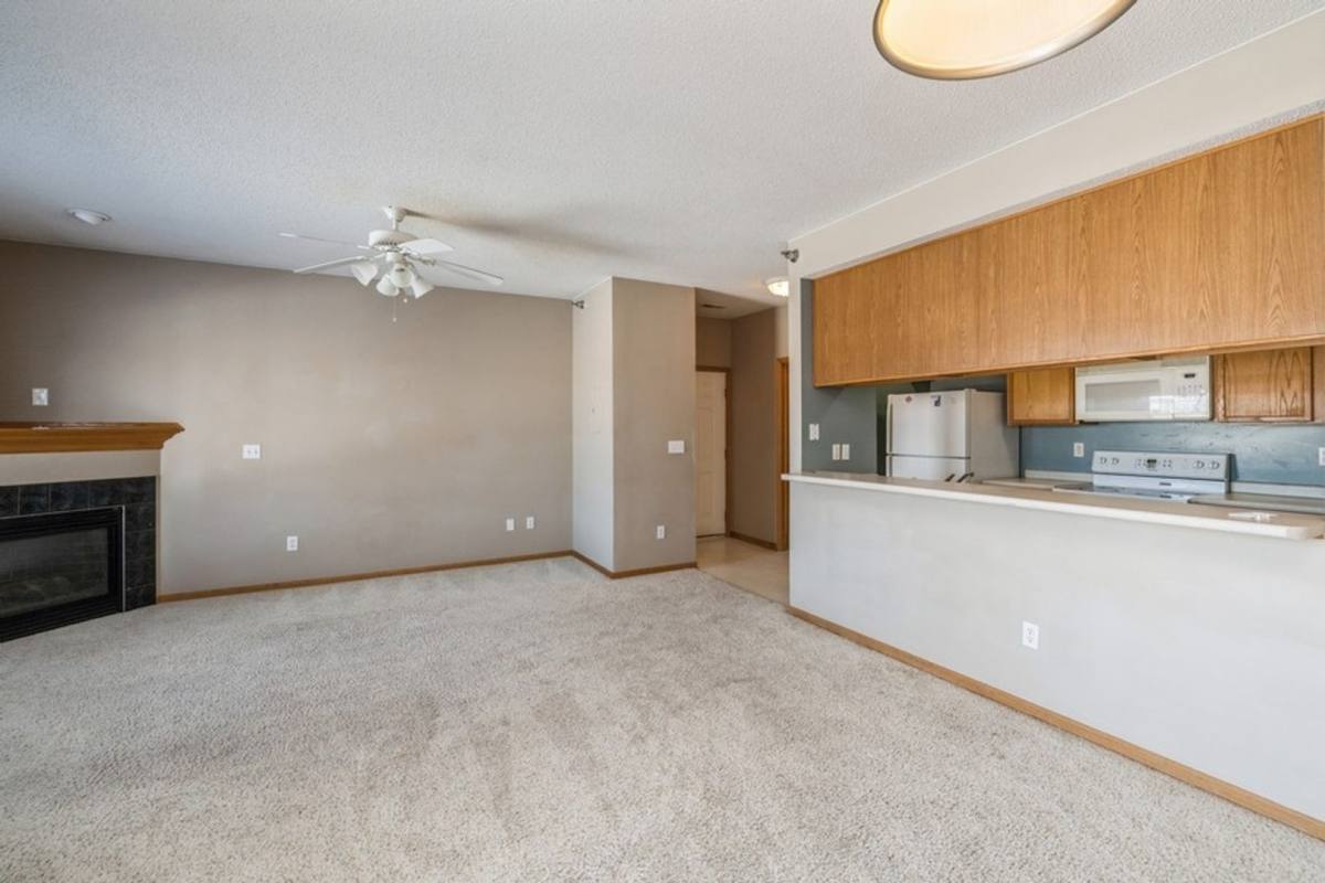 Condo for rent at 1320 SE Florence Dr, Waukee, IA 50263