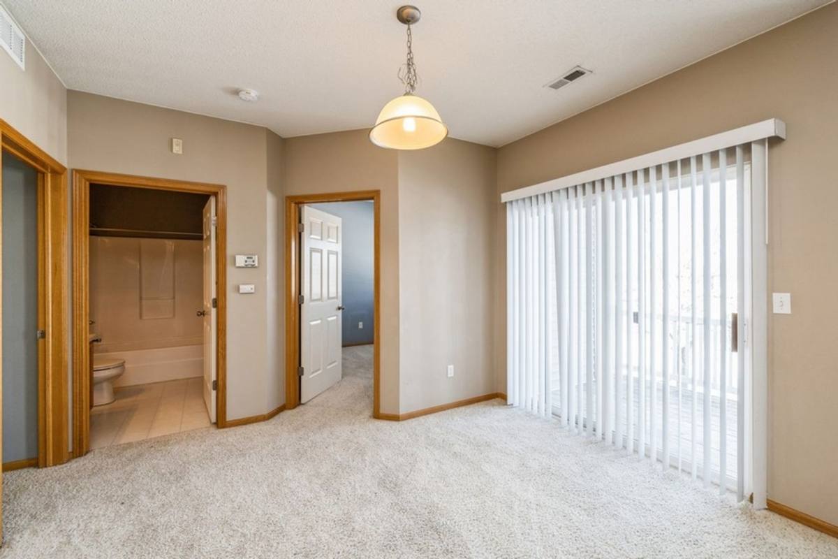 Condo for rent at 1320 SE Florence Dr, Waukee, IA 50263
