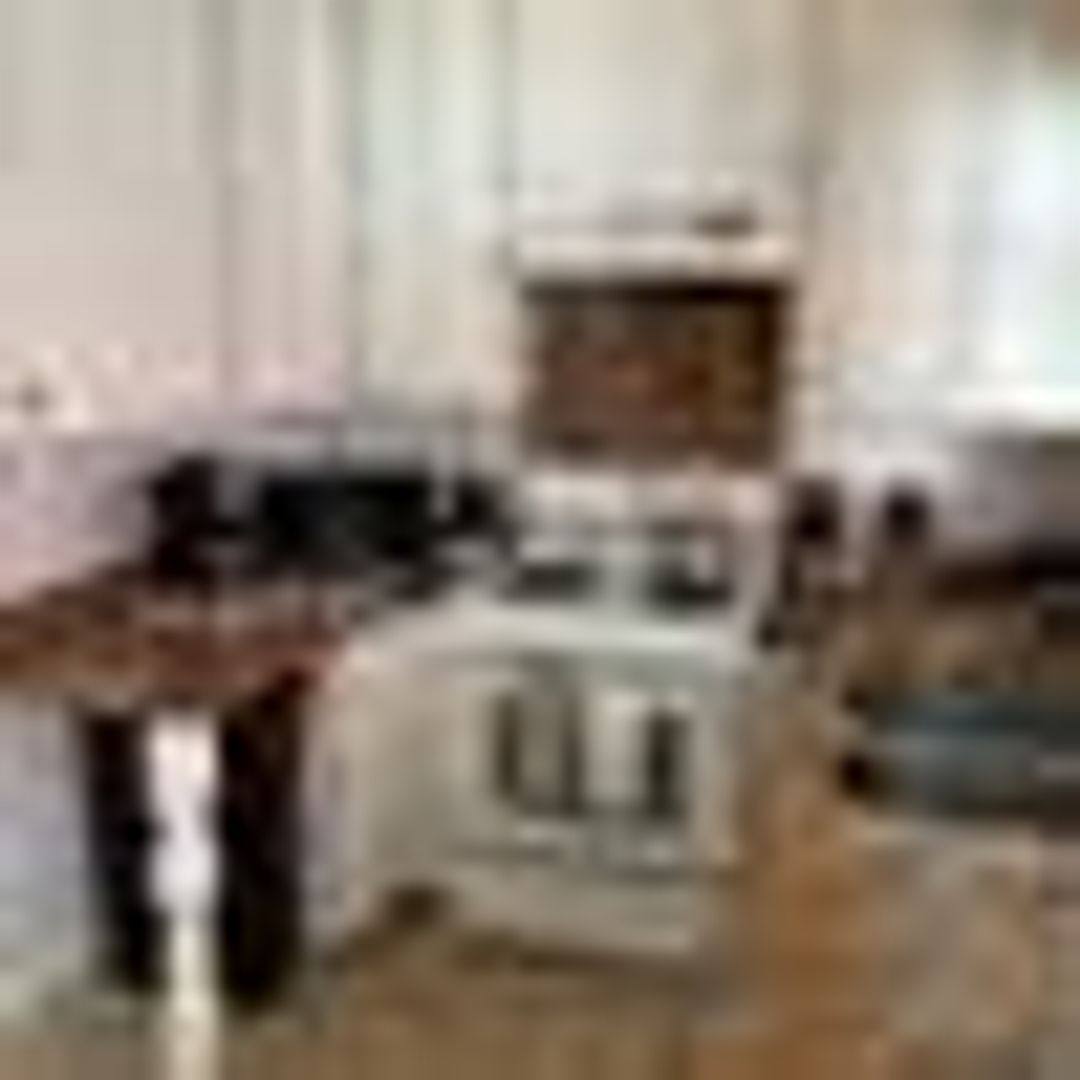 House for rent at 2817 E Broadway, Long Beach, CA 90803