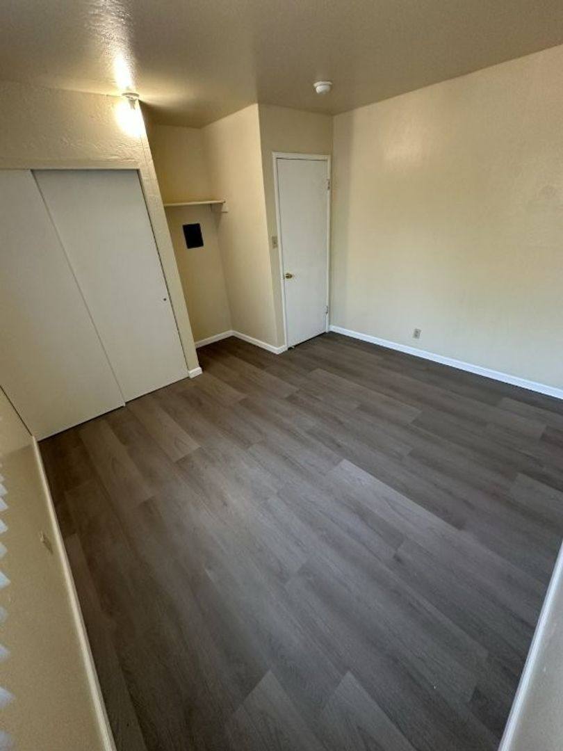 Apartment for rent at 15600 Via Granada, San Lorenzo, CA 94580