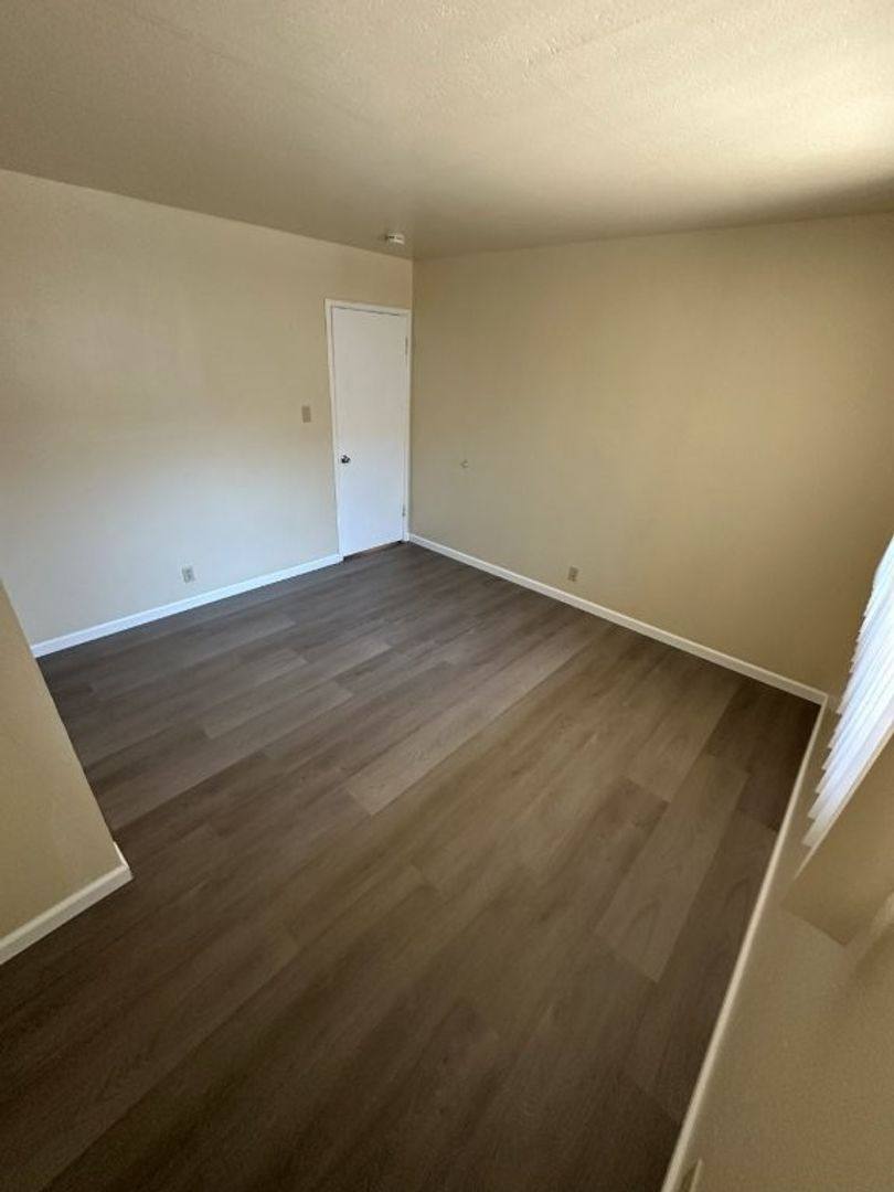 Apartment for rent at 15600 Via Granada, San Lorenzo, CA 94580
